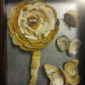 Wall art seashell flower with butterflies